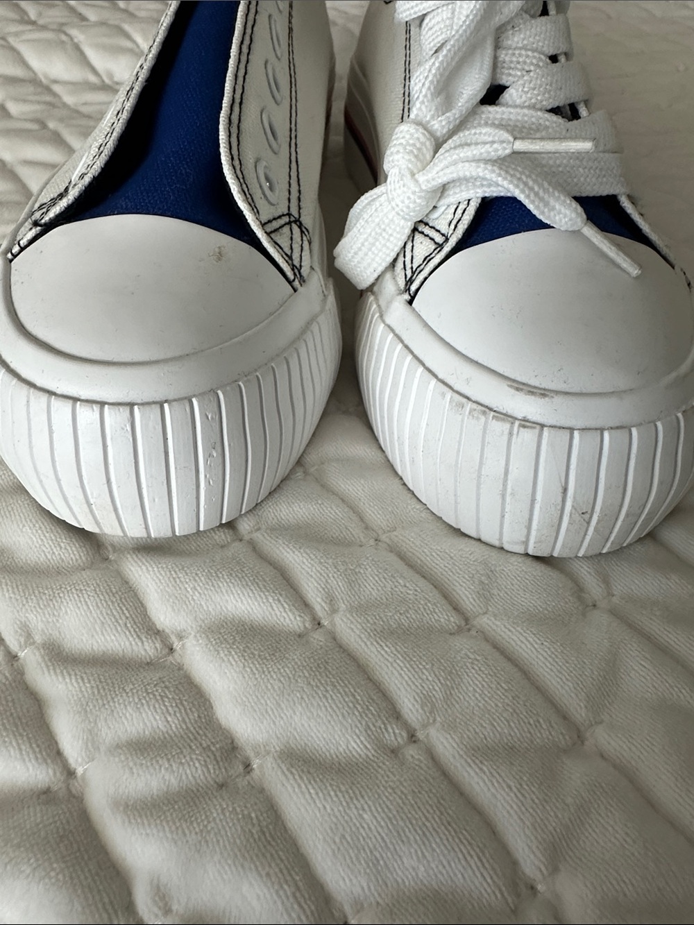 Women's Florida Gator White and Blue Sneakers - Picture 6 of 6